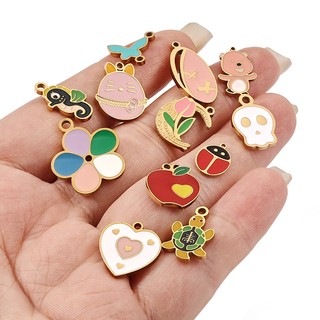 Mặt dây chuyền màu thép không gỉ được đánh bóng diy Trang sức Phụ kiện dễ thương Phim hoạt hình vàng Vòng tay quyến rũ