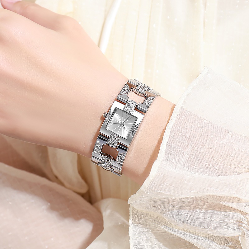 Lady Watch Square Chain 3 màu tùy chọn: vàng, trắng, bạc đen