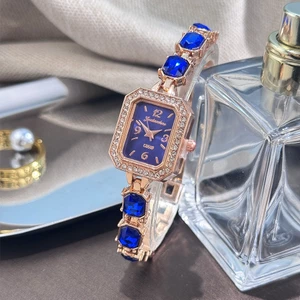 Đồng hồ nữ Vòng tay đá quý màu Đồng hồ nữ Bộ kim cương tinh tế Đồng hồ thạch anh hình chữ nhật