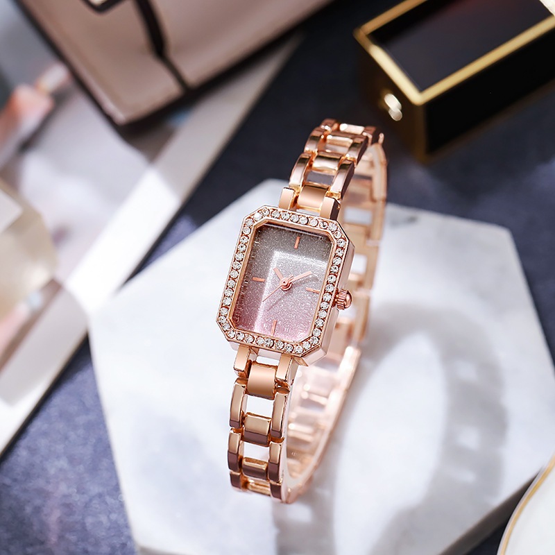 Đồng hồ nữ thời trang Hàn Quốc Đồng hồ thạch anh vòng tay vuông vàng