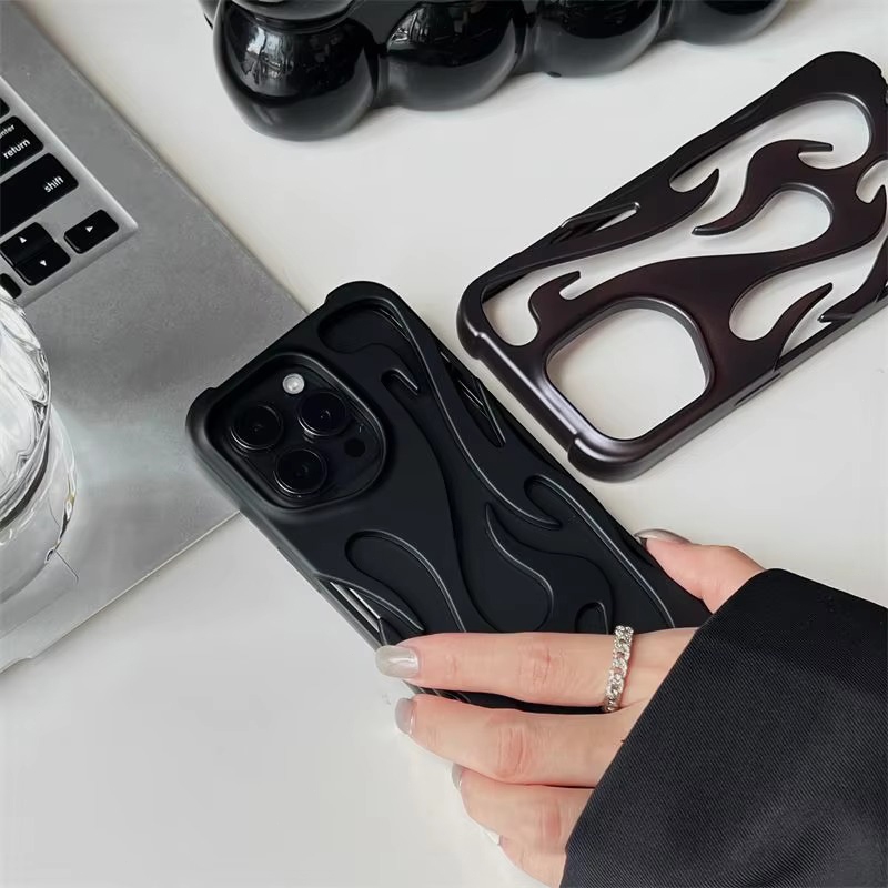 Ốp điện thoại mỏng rỗng họa tiết ngọn lửa 3D mới cho iPhone 17 16 15 14 13 12 11 Pro Max 15 14 16 Plus Vỏ mềm bảo vệ chống sốc