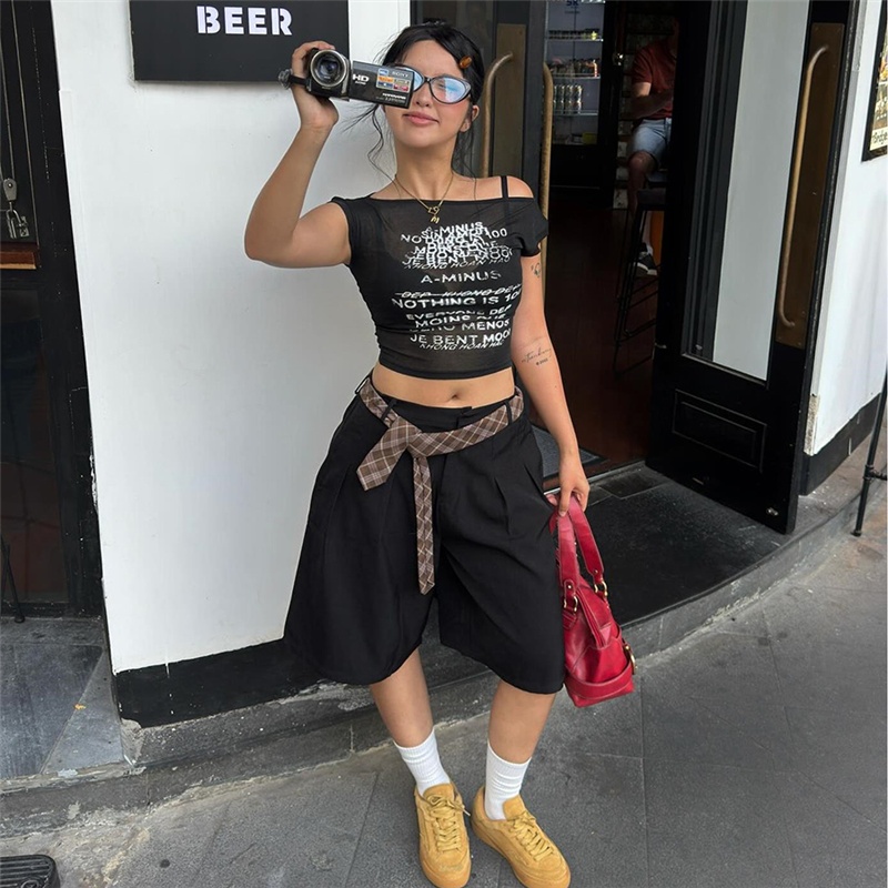 Cutenew In Hình Nhìn Xuyên Qua Áo Thun Không Đều Tắt Tay Skinny Cá Tính Niche Nóng Gà Con Nhìn Mỏng Hơn Thời Trang Không Khí Phong Cách Nóng Mới