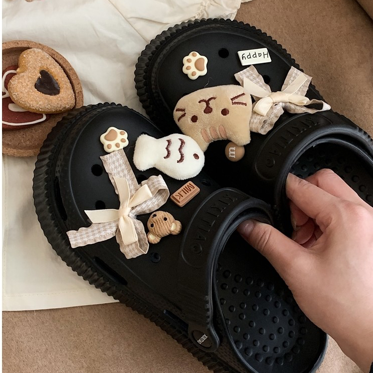 Giày crocs hoa dễ thương Hàn Quốc, phụ kiện khóa 3D tháo rời, trang trí lỗ, phong cách Zhibixing