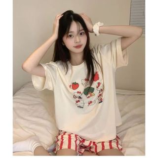 Bộ Đồ Ngủ Kích Thước Lớn Nữ Sọc Đỏ Kitty Bộ Đồ Ngủ Tay Ngắn Áo Quần Short Hai Mảnh Nữ Mùa Hè Mỏng Phong Cách Có Thể Mặc Bên Ngoài Bộ Đồ Ngủ Hoạt Hình Loungewear Quần Bộ Đồ Ngủ Hợp Thời Trang Quần Áo Nữ Size Lớn