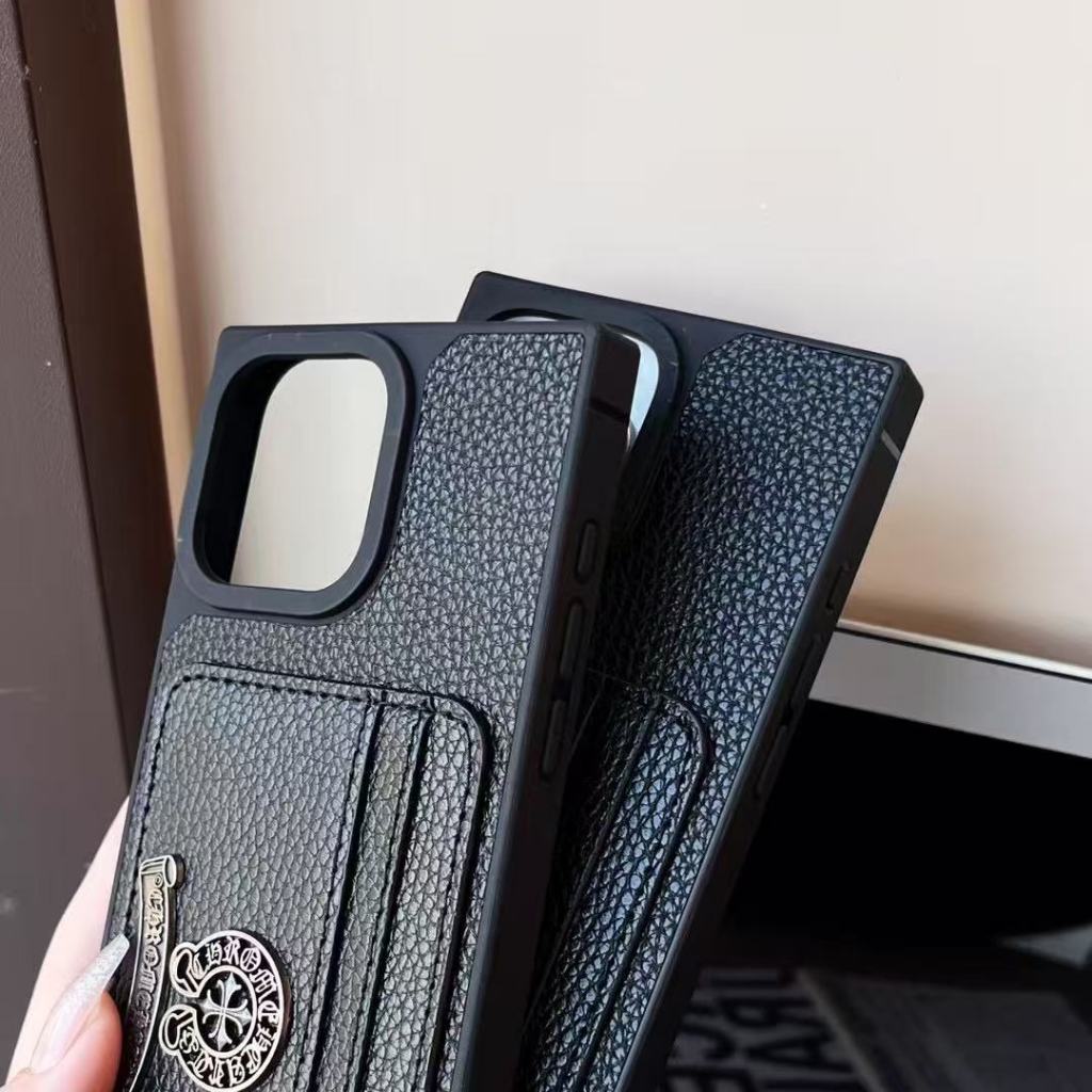 Da Cao Cấp Đinh Tán Da Vuông Mềm Ốp Lưng Cho iPhone 16 Pro Max Vỏ Điện Thoại iPhone 16 15 14 13 12 11 Pro Max 13Mini 14Plus XSMAX XR Vỏ Đeo Ngang