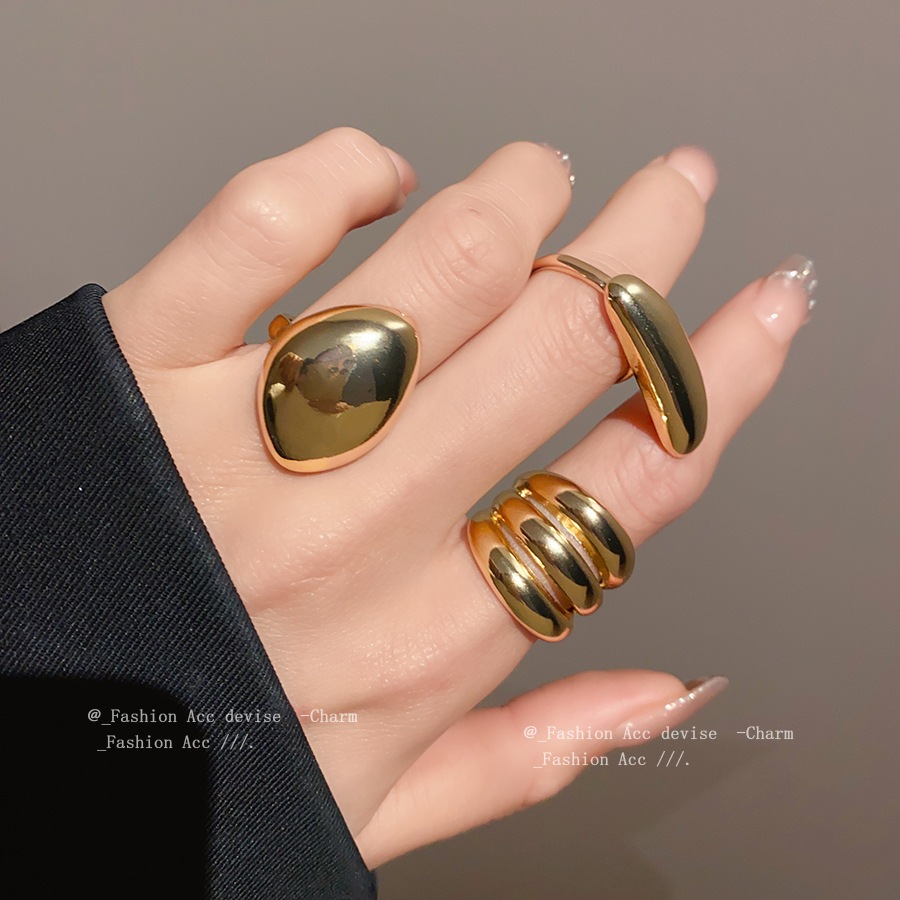 Vòng mở hình đậu nhiều lớp hình bầu dục đơn giản, thời trang và đa năng. Đó là phụ kiện đi lại thích hợp, cao cấp và thanh lịch