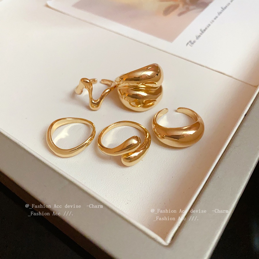 Vòng mở hình đậu nhiều lớp hình bầu dục đơn giản, thời trang và đa năng. Đó là phụ kiện đi lại thích hợp, cao cấp và thanh lịch