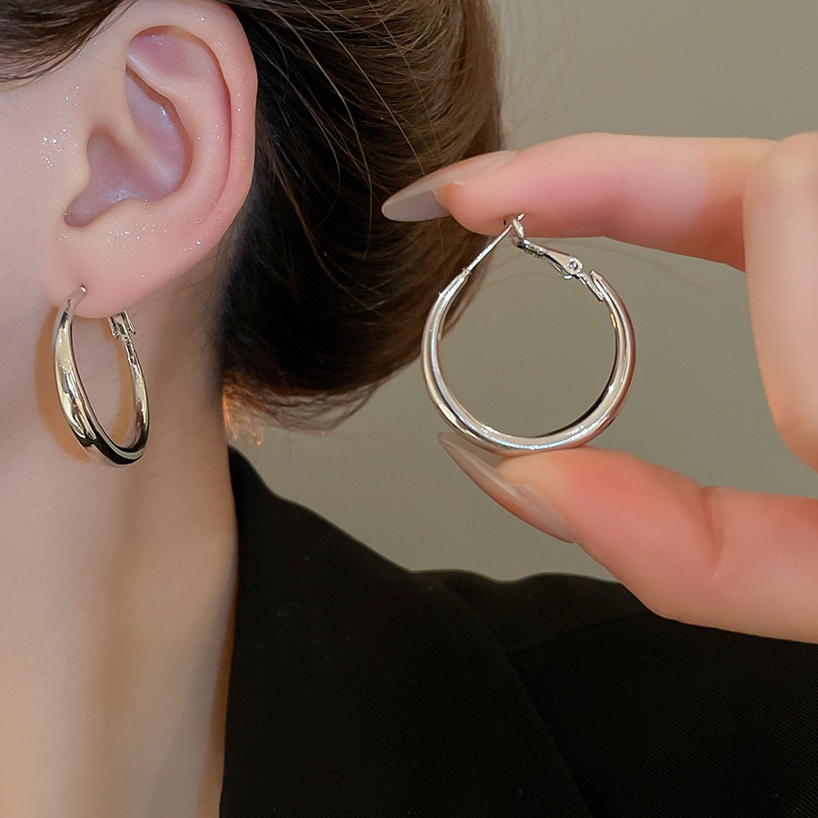 [Jewbeauty] Bông tai tròn thiết kế đơn giản phong cách Hàn Quốc, kim bạc, dễ kết hợp