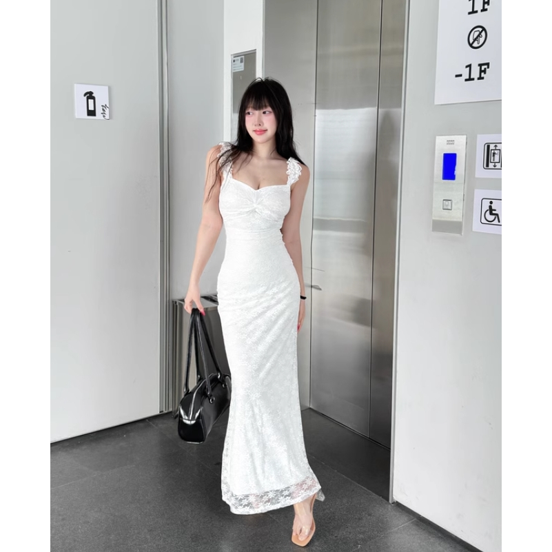 Đầm ôm-fit hông dáng đuôi cá thiết kế không tay, eo cao, mỏng và thanh lịch, phù hợp cho các nàng yêu thời trang