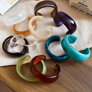 Vòng tay mở tròn hình học Acrylic nhẹ nhàng sang trọng thời trang cao cấp đơn giản khí chất trang sức tay