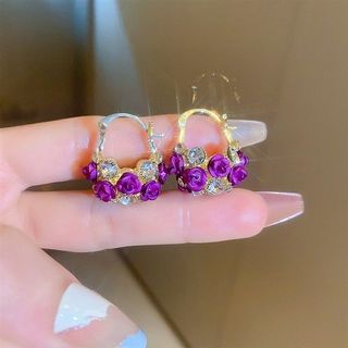 Khuyên Tai Hình Giỏ Hoa Hồng Phong Cách Âu Mỹ Tinh Tế Thời Trang