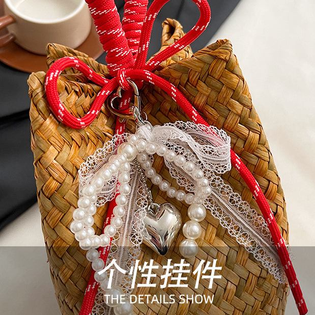 Túi rơm dệt tay màu tương phản kèm dây xách