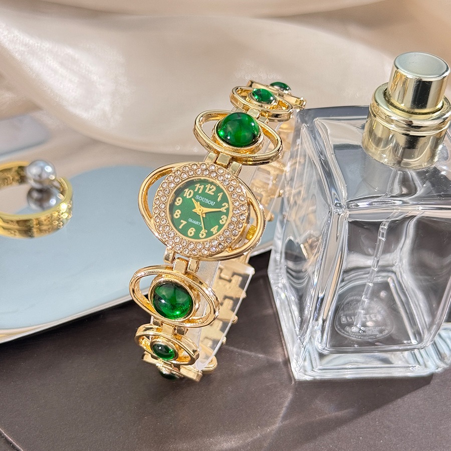 Đồng hồ nữ Thời trang kỹ thuật số dát đá sang trọng Đồng hồ nữ Tính khí Vòng tay đơn giản Trang trí hình tinh vân Đồng hồ thạch anh nữ