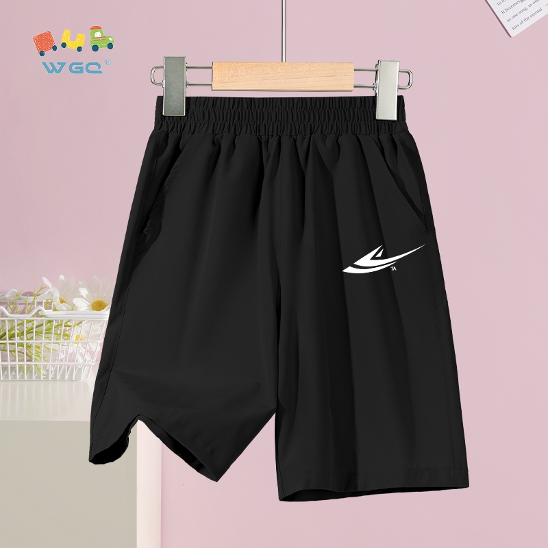 W.G.Q  Quần short bé trai , vải khô nhanh, dáng rộng thoải mái, thoáng khí nhẹ, có túi lớn và in