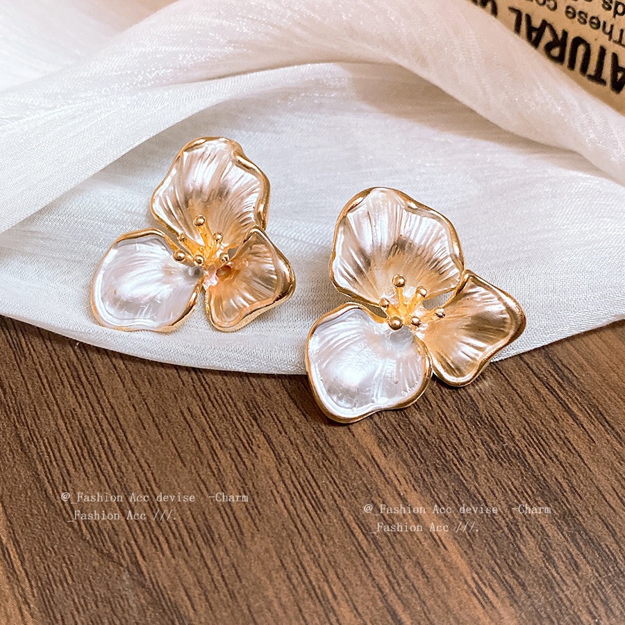 [Jewbeauty] Bông tai hình hoa ba cánh kim bạc đơn giản kiểu Pháp cổ điển đa năng và thời trang bông tai đi lại