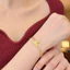 Vòng tay titan cao cấp không gỉ mạ vàng 18k thiết kế hình bướm lấp lánh thời trang dành cho nữ
