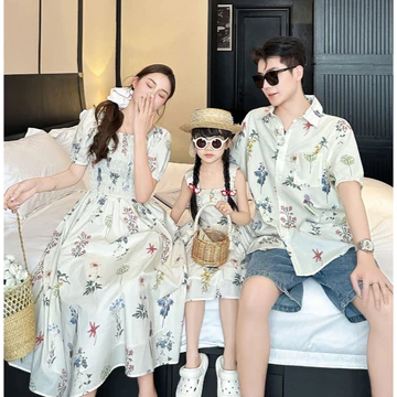 Cảm giác cao cấp dành cho cha mẹ và con cái Mặc áo sơ mi ngắn tay Mùa hè Mặc nam Hàn Quốc Váy thường ngày Váy mẹ-Con gái Váy hoa phong cách phương Tây Cặp đôi mặc gia đình Ba cổng