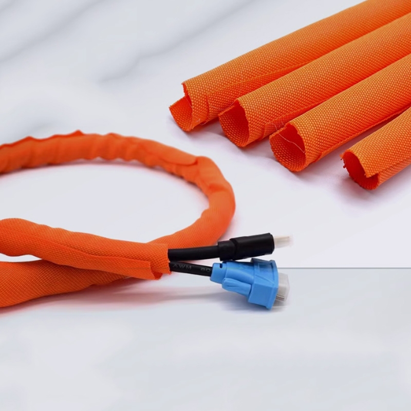 Tự Đóng PET Mở Rộng Tay Bện Bọc Cách Nhiệt Tự Đóng Cáp Tổ Chức Tự Đóng Tay Bảo Vệ Cáp