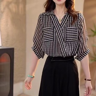 Áo sơ mi nữ tay sọc rộng 3 / 4 phong cách Hàn Quốc