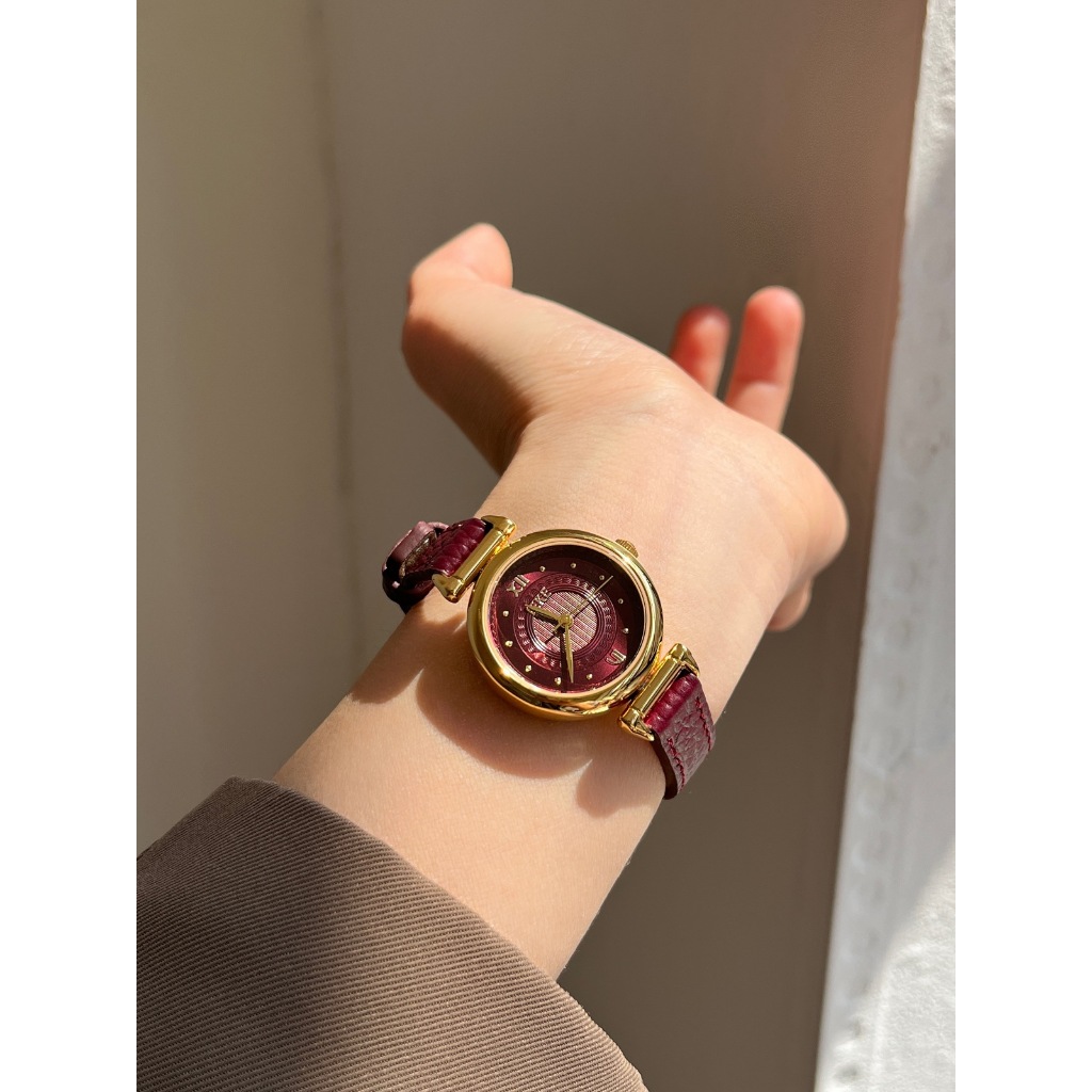 Đồng hồ mặt số nhỏ tròn phong cách trung bình IEKE dành cho nữ, đồng hồ thạch anh cao cấp phong cách ins tươi mát và độc đáo
