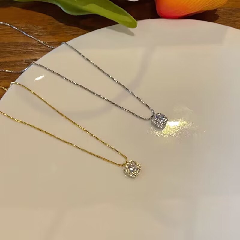 Vòng cổ Zircon vuông thời trang Hàn Quốc Quà tặng ngày lễ dành cho nữ