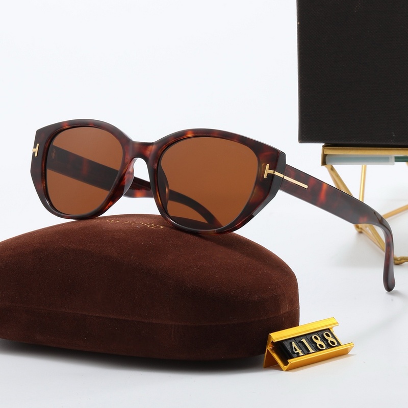 Mới Hợp Thời Trang Kính Mát Mắt Mèo Unisex Cổ Điển Đa Năng Retro Kính Thời Trang Dạo Phố Chụp Kính Mát UV400