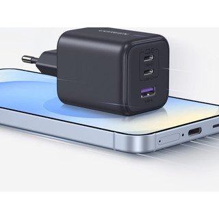 Củ sạc Ugreen 45W GaN 3 Cổng 2 USB C & 1 X527
