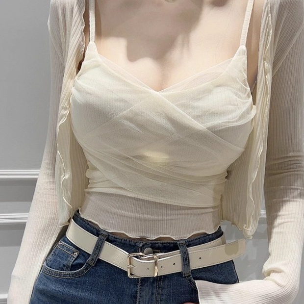 Lưới xếp li + Bộ đồ Cardigan mỏng