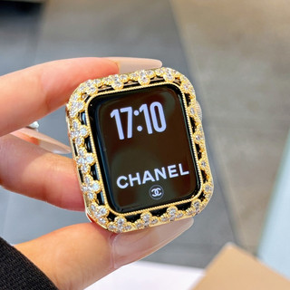 Ốp lưng zircon cỏ bốn lá cho Apple Watch Series 10 / 9 / 8 / 7 / 6 / 5 / 4 40 / 41 / 44 / 45 / 46 / S10 (42) mm