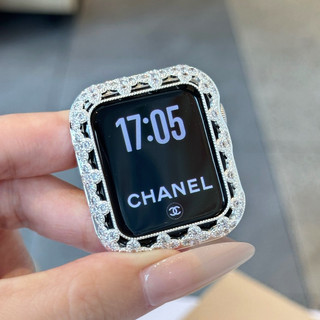 Ốp lưng zircon cỏ bốn lá cho Apple Watch Series 10 / 9 / 8 / 7 / 6 / 5 / 4 40 / 41 / 44 / 45 / 46 / S10 (42) mm