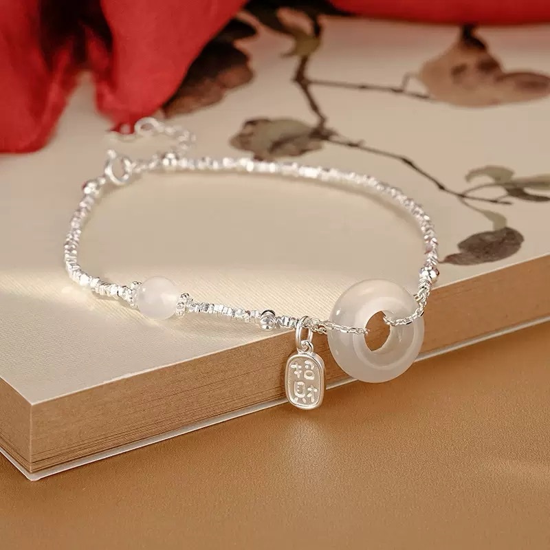 Thời Trang Giả Ngọc Hetian Khóa An Toàn Vòng Tay Nữ Tính Khí Tinh Tế Vòng Tay Bạc Vỡ