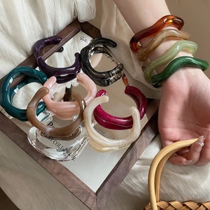 Vòng tay mở tròn hình học không đều bằng Acrylic nhẹ nhàng thời trang sang trọng đơn giản trang trí tay cao cấp cho nữ