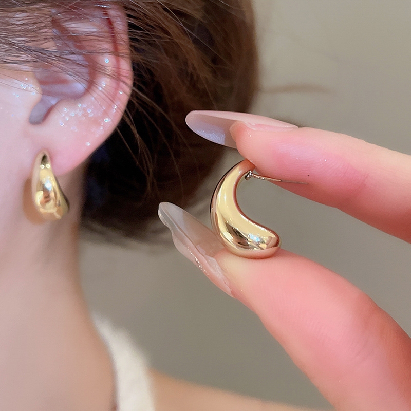 Dây chuyền và bông tai phong cách châu Âu và Mỹ, trơn bóng, thời trang cho nữ