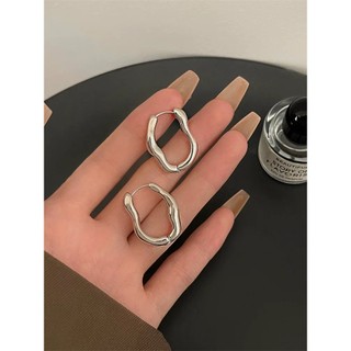 Bông tai vòng không đều Chống thấm nước Không mài mòn Thép titan không gỉ Trang sức không gây dị ứng