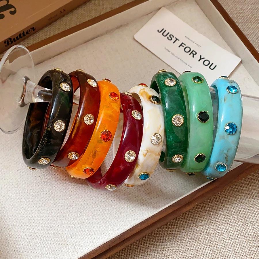 Vòng tay màu khảm kim cương Acrylic phong cách cổ điển châu Âu, sang trọng và đa dụng
