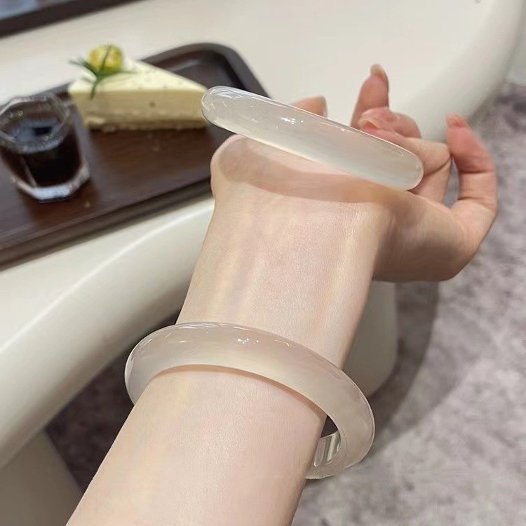 Vòng tay hình tròn kiểu Trung Quốc, đơn giản và thời trang
