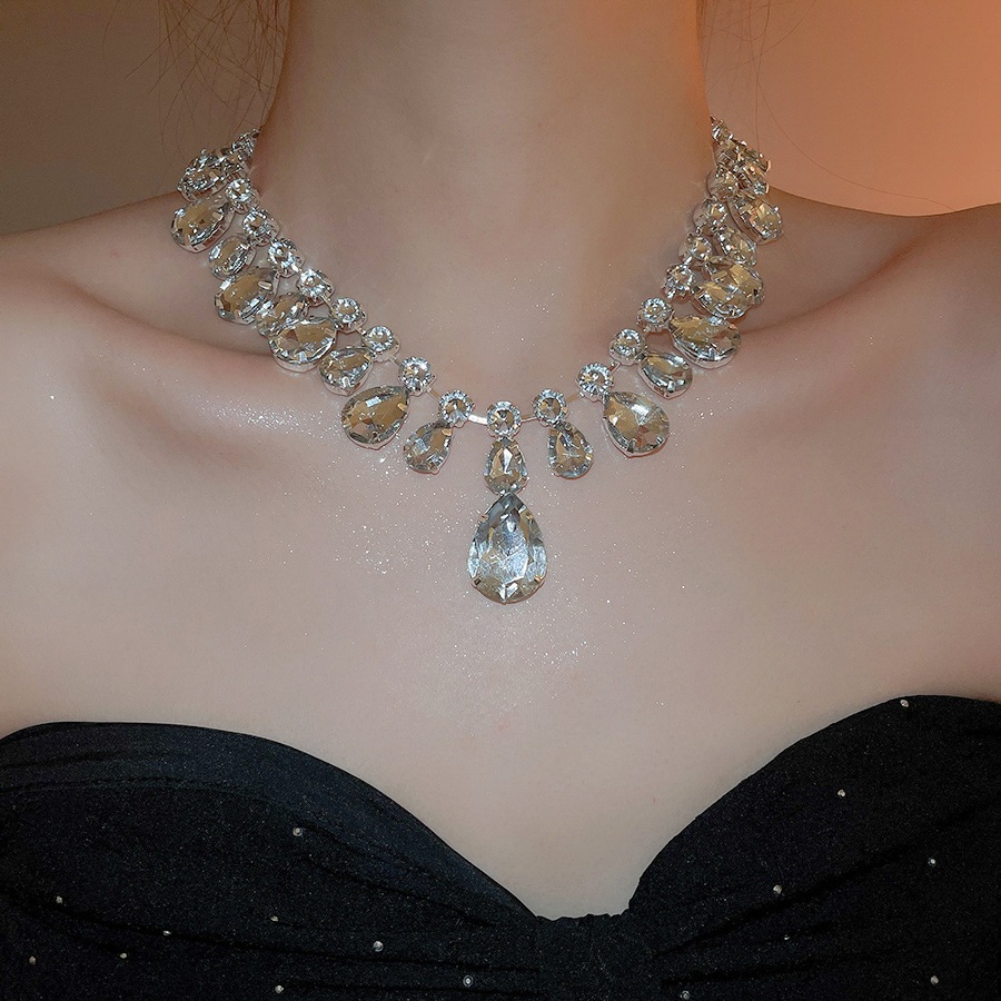 [Jewbeauty] Bộ bông tai và mặt dây chuyền đính kim cương - Thời trang và sang trọng