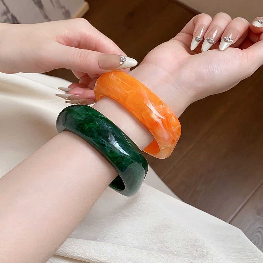 Vòng tay hình bầu dục bằng nhựa phong cách châu Âu và Mỹ, thiết kế sang trọng, phù hợp nữ giới