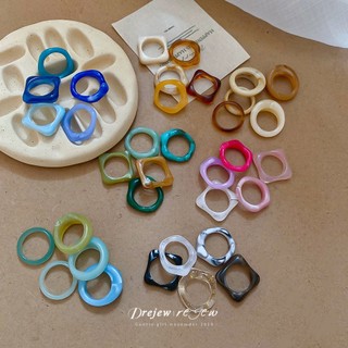 Bộ năm chiếc nhẫn tròn acrylic phong cách châu Âu - Mỹ, phù hợp cho các cô gái