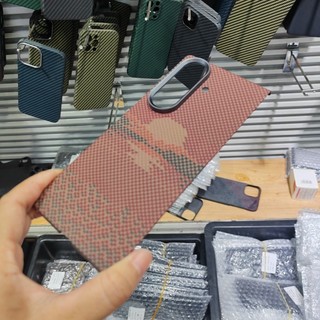 Ốp điện thoại bằng sợi Carbon Aramid cao cấp sang trọng cho Samsung Galaxy Z Fold 7 Vỏ sạc không dây Aramid từ tính gấp