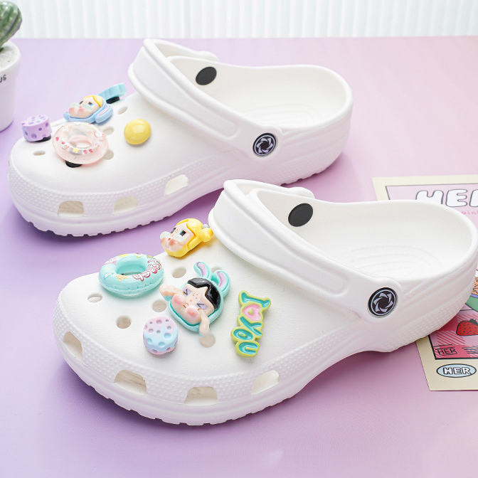 Phụ kiện hoa Crocs Bubble Mart/Crybaby dễ thương cho giày lỗ, có thể tháo rời, phù hợp nhiều mẫu