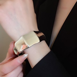 Vòng tay mở bạc cho nữ, phong cách châu Âu và Mỹ, thời trang cá tính