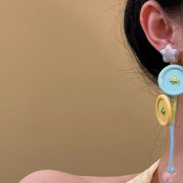 Bông tai nút trái tim đầy màu sắc Dopamine