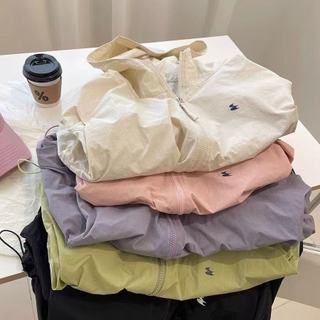 Mũ và áo khoác unisex chống nắng UV, bảo vệ khỏi tia cực tím, nhẹ và mềm mại, phù hợp cho hoạt động thể thao ngoài trời.