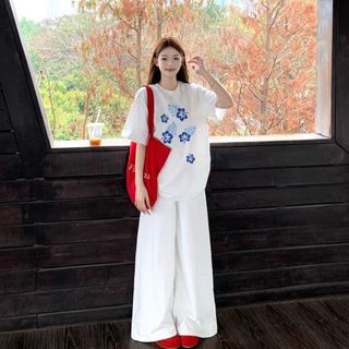 Áo Thun Nữ Oversize Baggy Cotton Phong Cách Thời Trang Hiện Đại