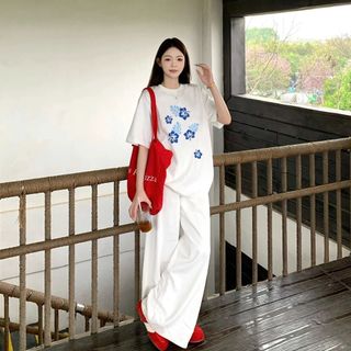 Áo Thun Nữ Oversize Baggy Cotton Phong Cách Thời Trang Hiện Đại