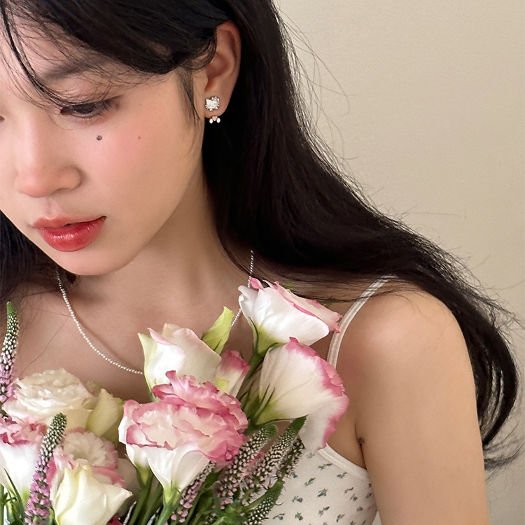 Bông tai mèo hình hoạt hình nhỏ xinh màu bạc, món quà sinh nhật đáng yêu dành cho nàng