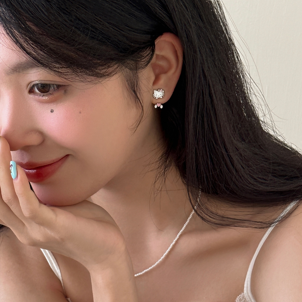 Bông tai mèo hình hoạt hình nhỏ xinh màu bạc, món quà sinh nhật đáng yêu dành cho nàng