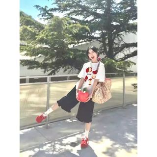 Áo Thun Cotton Oversize Baggy Nữ - Phong Cách Thời Trang Hàng Ngày