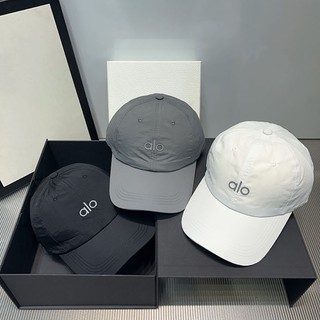 Mũ sấy nhanh thời trang mùa hè với logo chữ kim loại, nhiều màu sắc, phù hợp cho cả nam và nữ